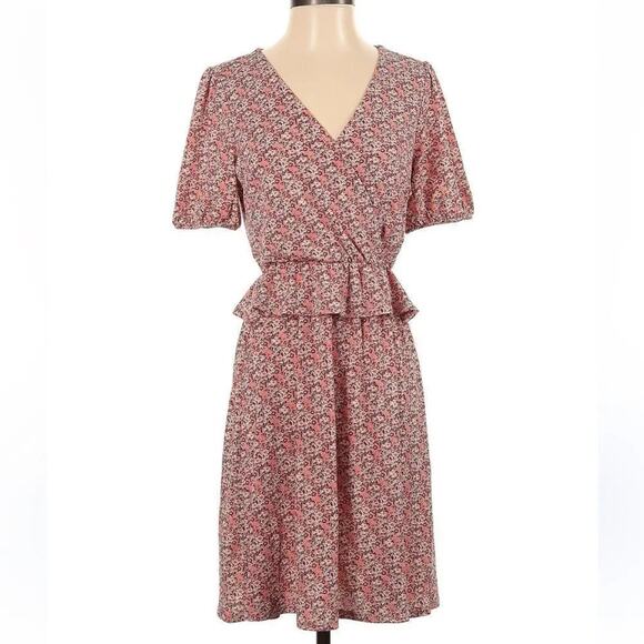 Kaileigh Ditsy Floral Dress, Sizes Medium or Large, New with Tag MSRP $99 - Picture 1 of 13